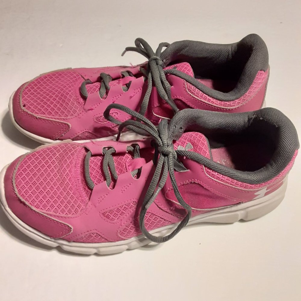Under Armour Women's Running Shoes 1258735-652 in Size 9.5